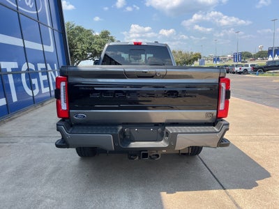 2026 Ford Super Duty F-350SD Platinum