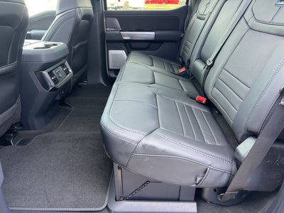 2026 Ford Super Duty F-350SD Platinum