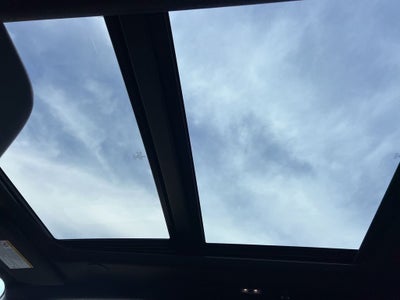 2026 Ford Super Duty F-350SD Platinum