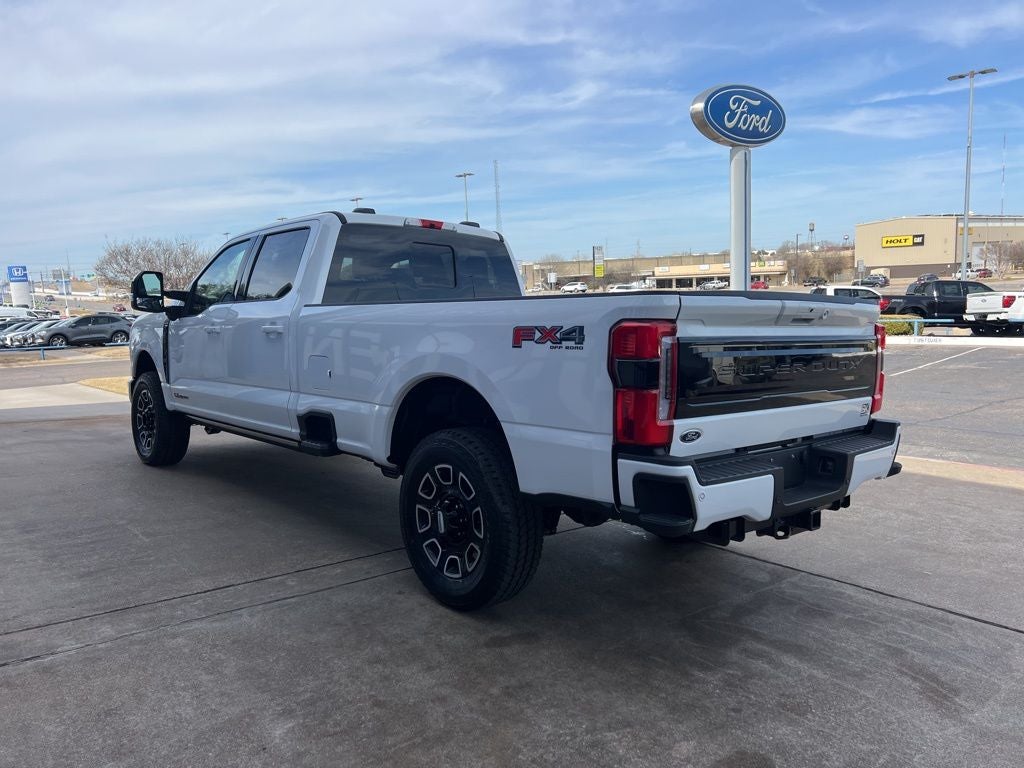 2026 Ford Super Duty F-350SD Platinum