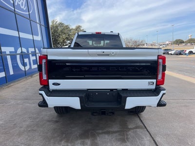 2026 Ford Super Duty F-350SD Platinum