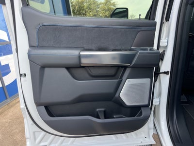 2026 Ford Super Duty F-350SD Platinum