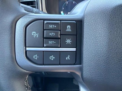 2027 Ford Super Duty F-350® Lariat®