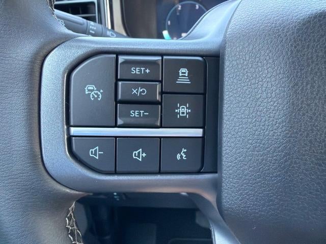 2027 Ford Super Duty F-350® Lariat®