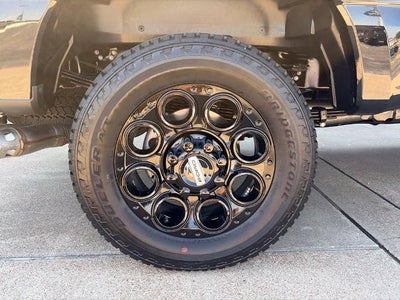 2027 Ford Super Duty F-350® Lariat®