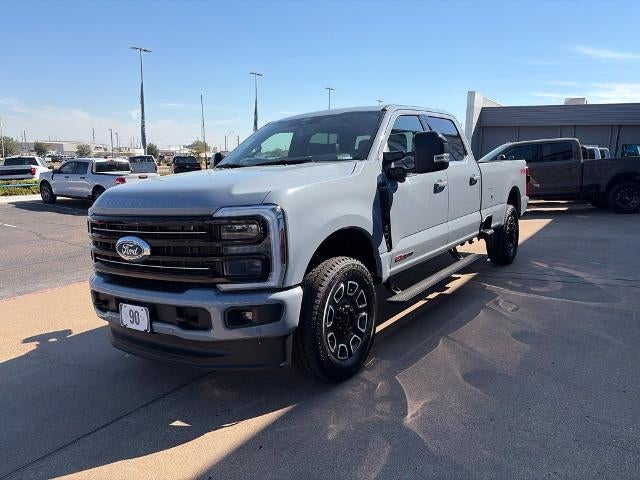 2027 Ford Super Duty F-350® Platinum®