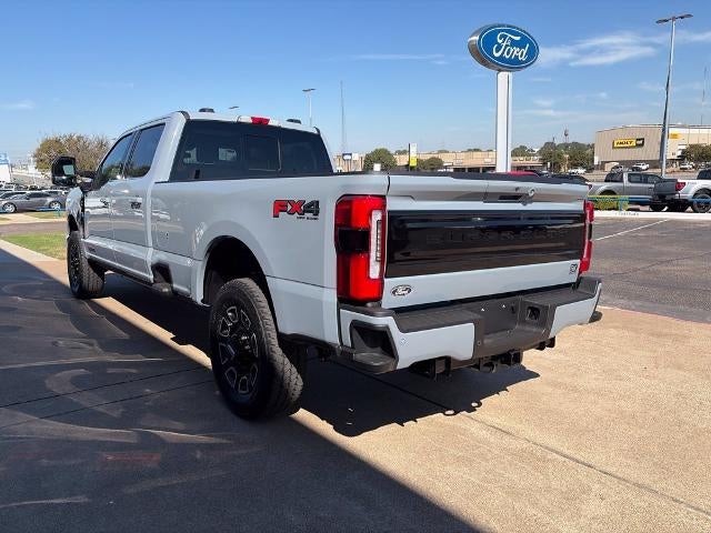 2027 Ford Super Duty F-350® Platinum®
