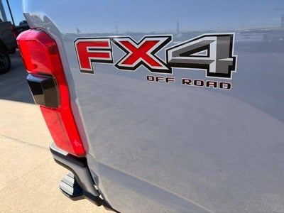 2027 Ford Super Duty F-350® Platinum®