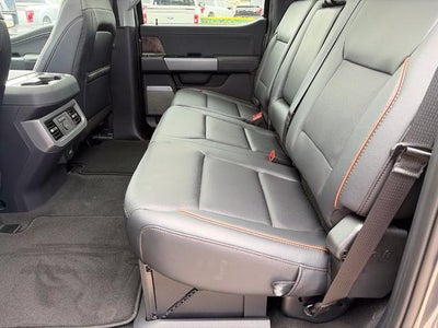 2027 Ford Super Duty F-350® Lariat®