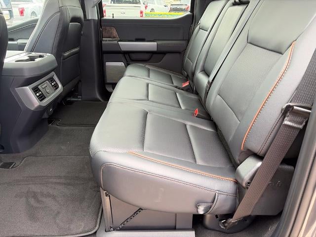 2027 Ford Super Duty F-350® Lariat®