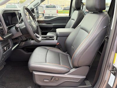 2027 Ford Super Duty F-350® Lariat®