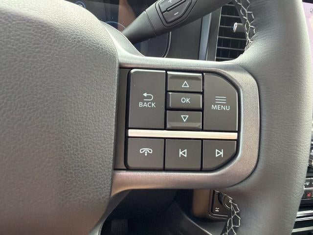 2027 Ford Super Duty F-350® Lariat®