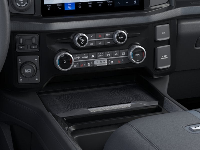 2026 Ford Super Duty F-350SD Platinum