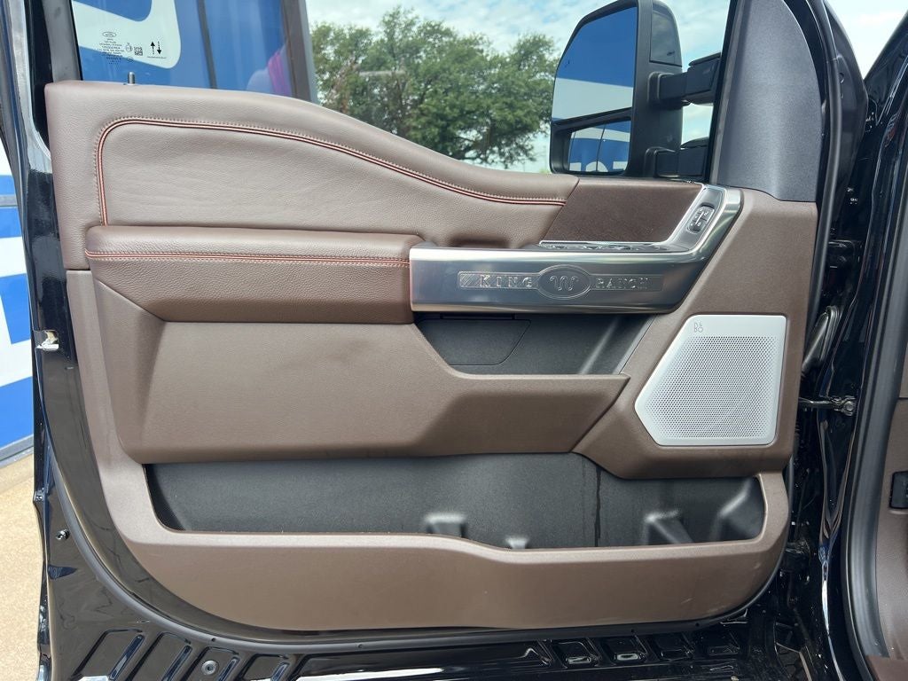 2026 Ford Super Duty F-350SD King Ranch