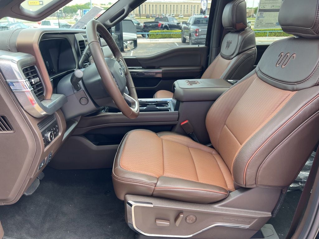 2026 Ford Super Duty F-350SD King Ranch