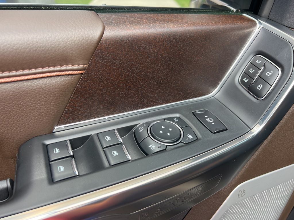 2026 Ford Super Duty F-350SD King Ranch