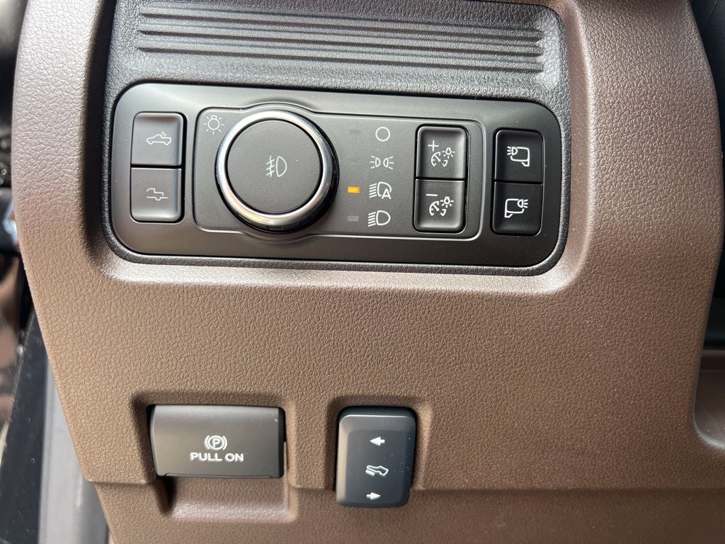 2026 Ford Super Duty F-350SD King Ranch