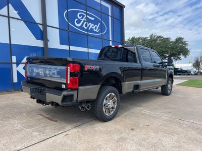 2026 Ford Super Duty F-350SD King Ranch