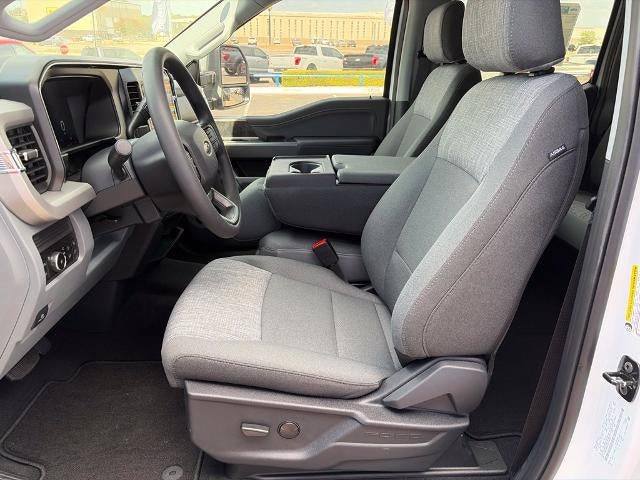 2027 Ford Super Duty F-350® XLT