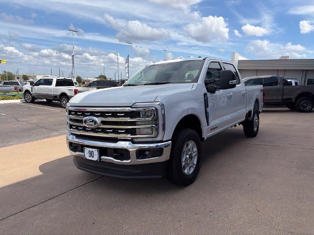 2027 Ford Super Duty F-350® XLT
