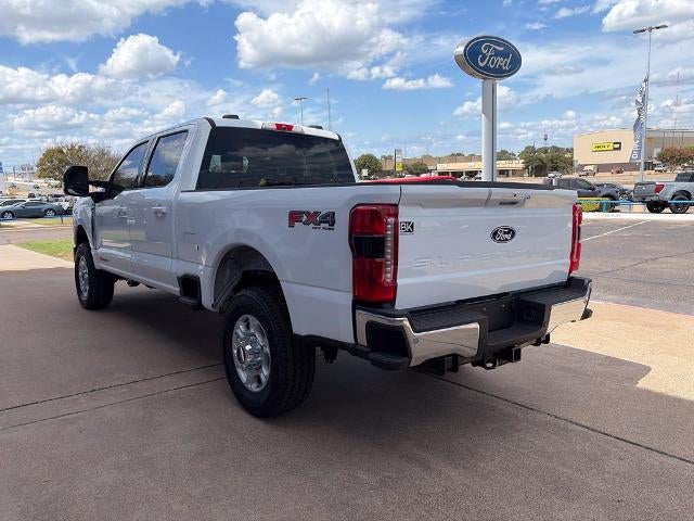 2027 Ford Super Duty F-350® XLT