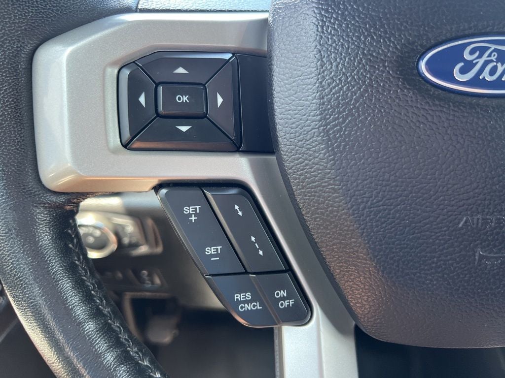 2020 Ford Super Duty F-350SD Lariat
