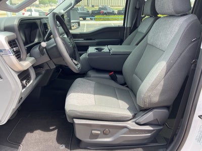2026 Ford Super Duty F-350SD XLT