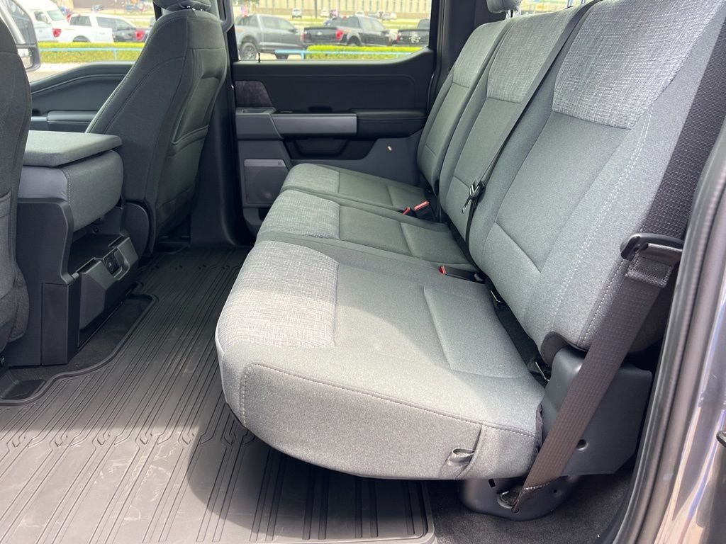 2026 Ford Super Duty F-350SD XLT