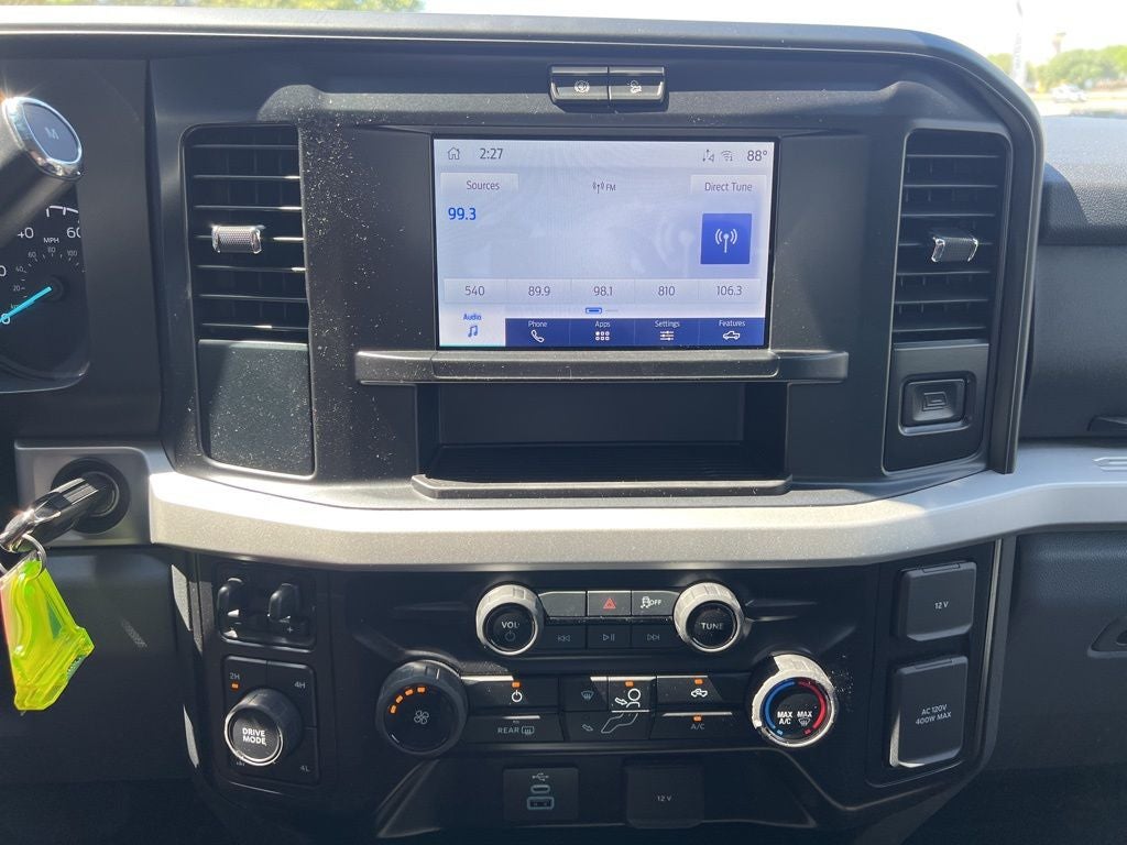 2026 Ford Super Duty F-350SD XLT