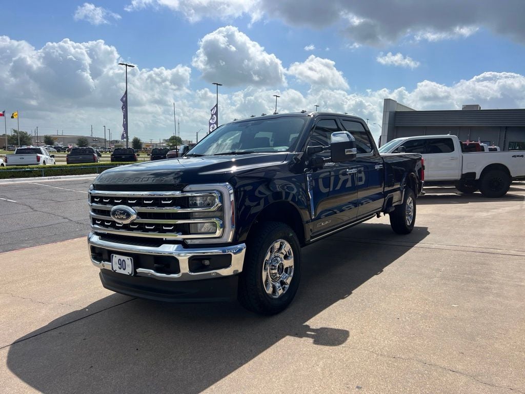 2026 Ford Super Duty F-350SD Lariat