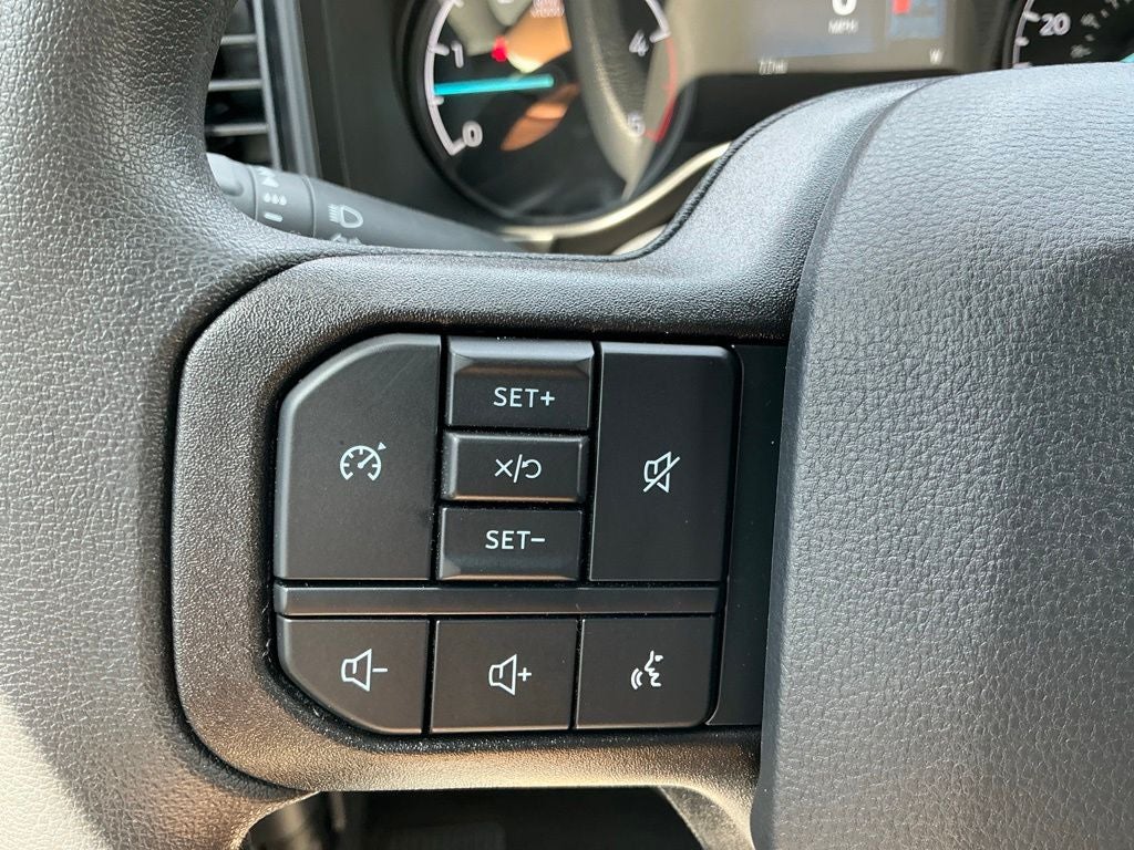 2026 Ford Super Duty F-350SD XLT