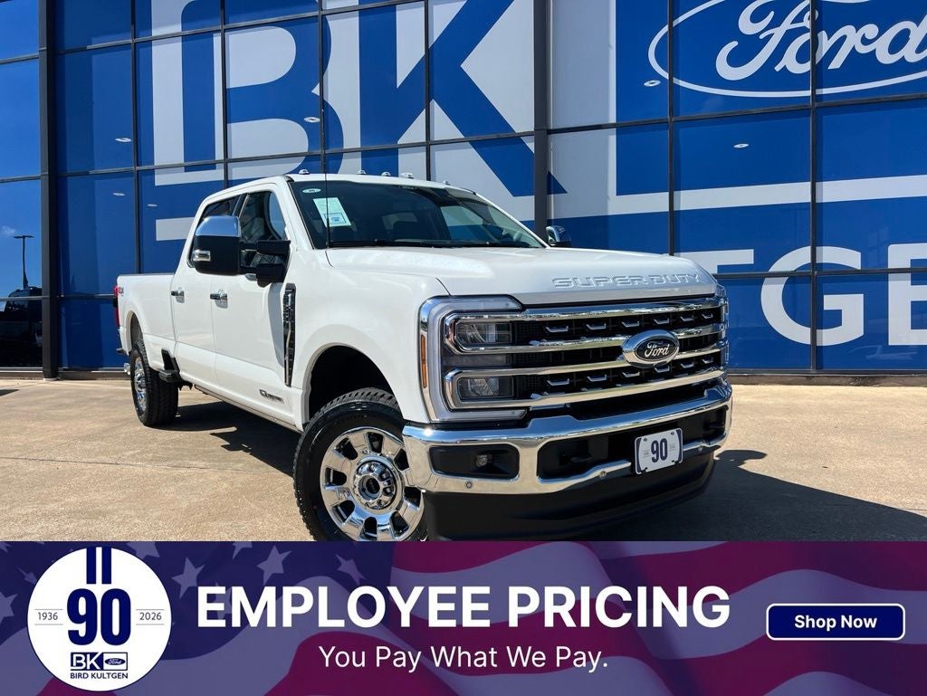 2026 Ford Super Duty F-350SD F-350® Lariat®