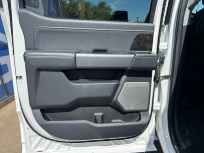 2026 Ford Super Duty F-350SD F-350® Lariat®