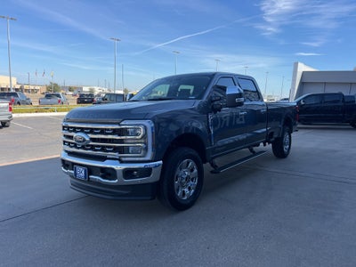 2026 Ford Super Duty F-350SD Lariat