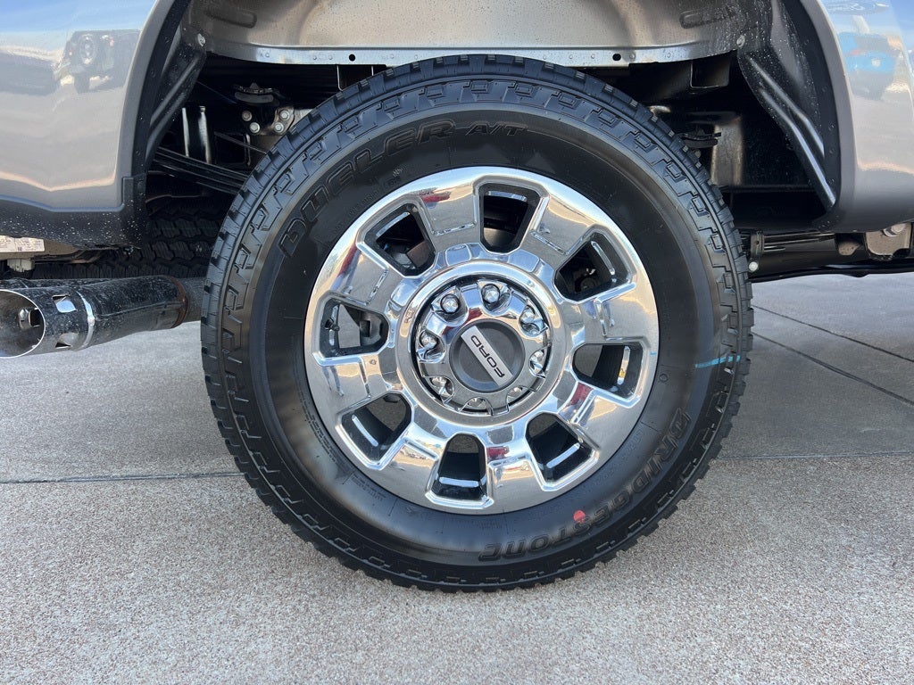 2026 Ford Super Duty F-350SD Lariat