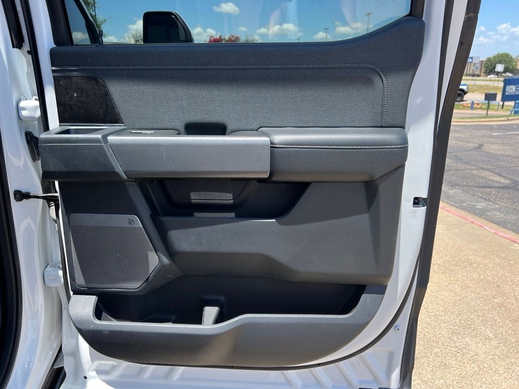 2023 Ford Super Duty F-350SD Lariat