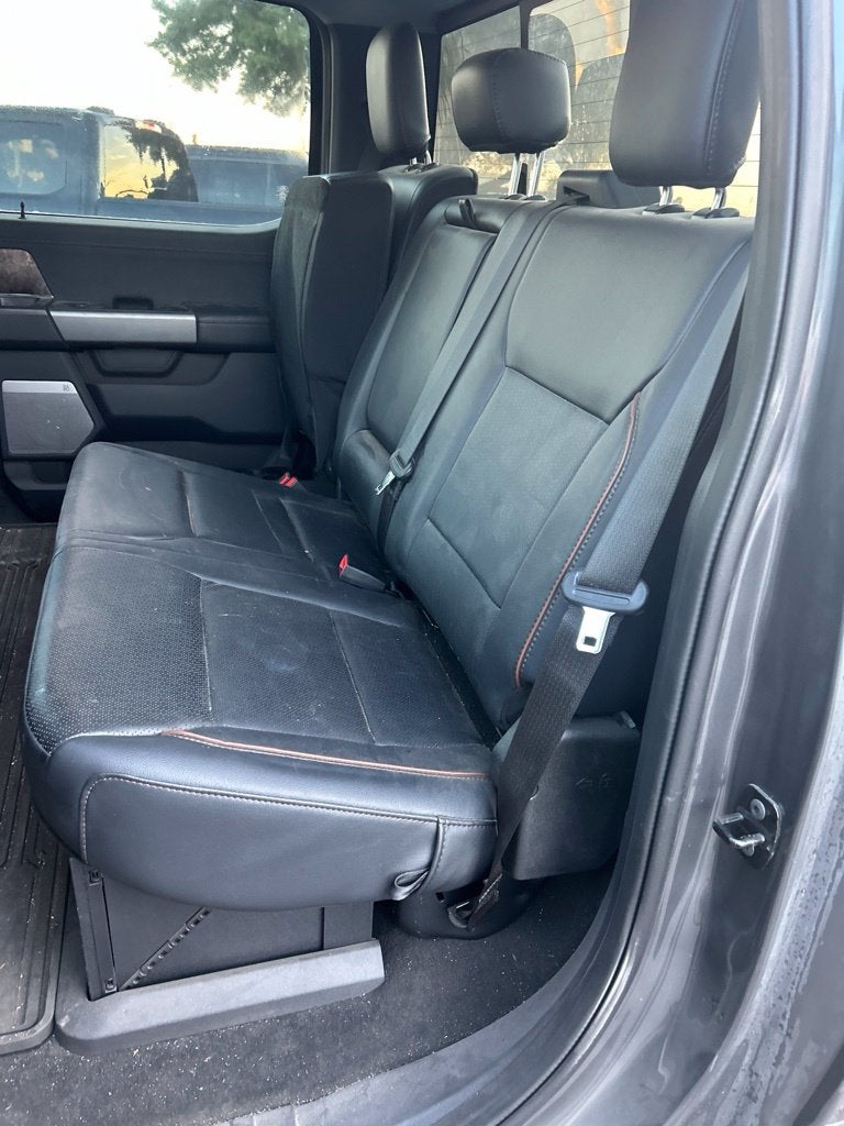 2026 Ford Super Duty F-350SD Lariat