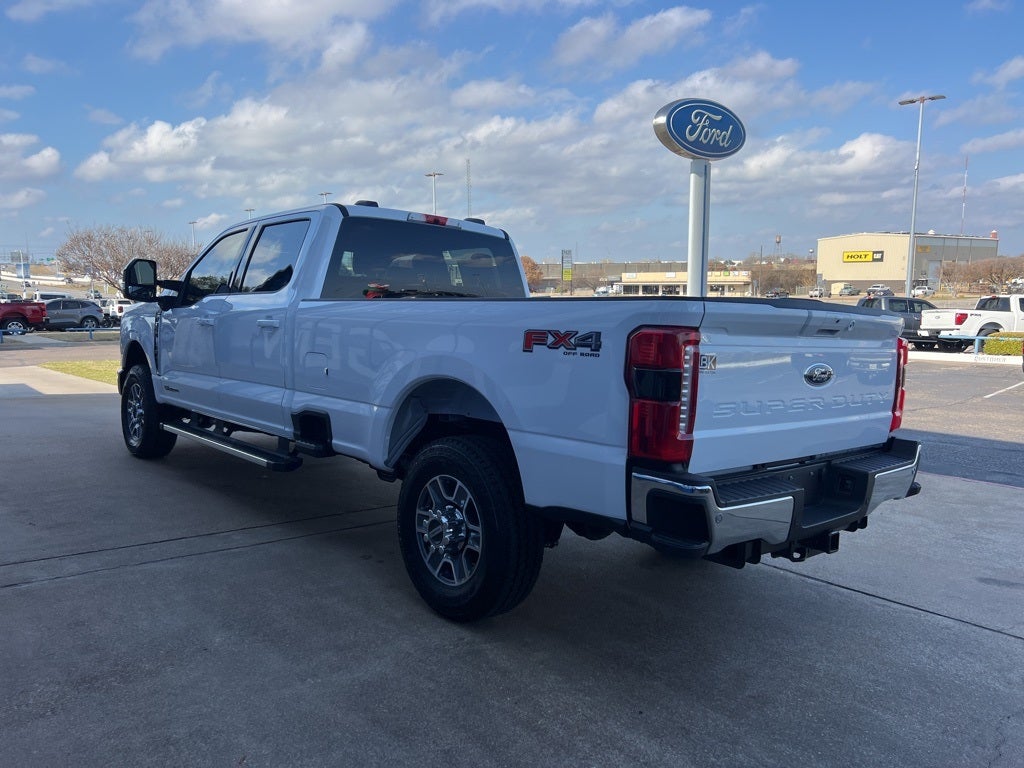 2026 Ford Super Duty F-350SD Lariat