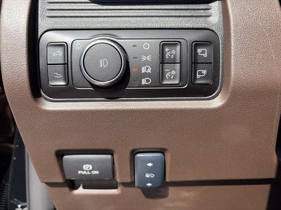 2027 Ford Super Duty F-350® King Ranch®