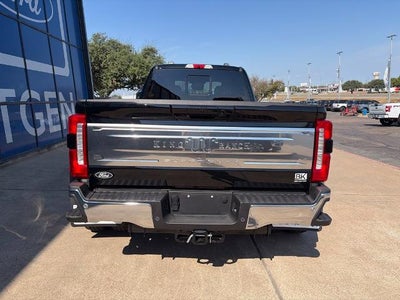 2027 Ford Super Duty F-350® King Ranch®