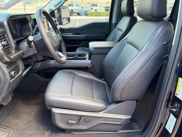 2027 Ford Super Duty F-350® Lariat®