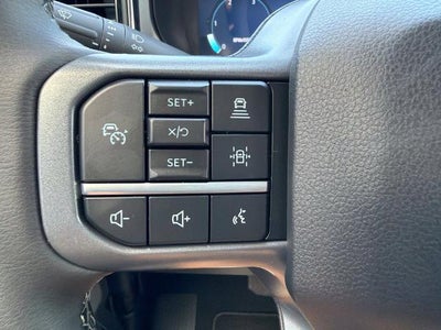 2027 Ford Super Duty F-350® Lariat®