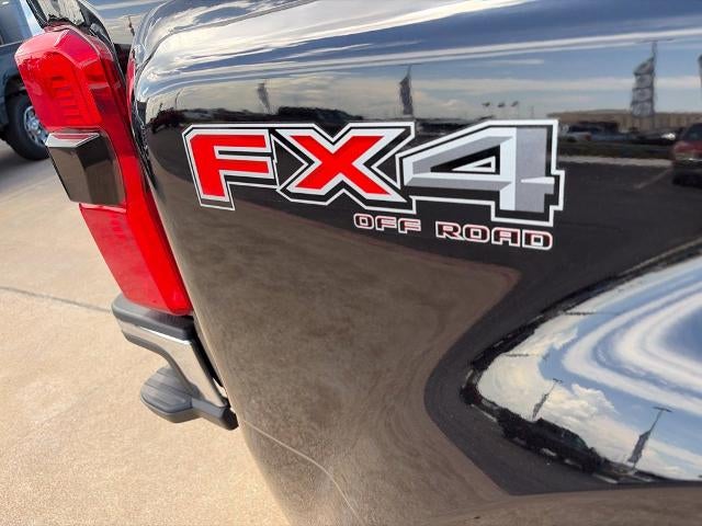 2027 Ford Super Duty F-350® Lariat®