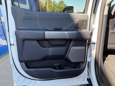 2027 Ford Super Duty F-350SD Lariat DRW