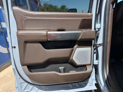 2026 Ford Super Duty F-350SD King Ranch DRW