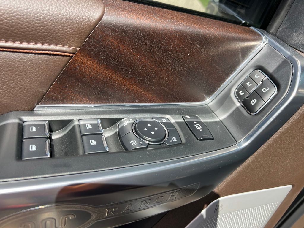 2026 Ford Super Duty F-350SD King Ranch DRW