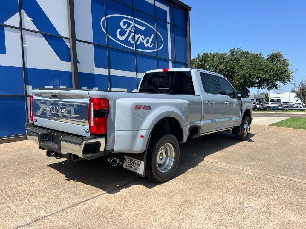 2026 Ford Super Duty F-350SD King Ranch DRW