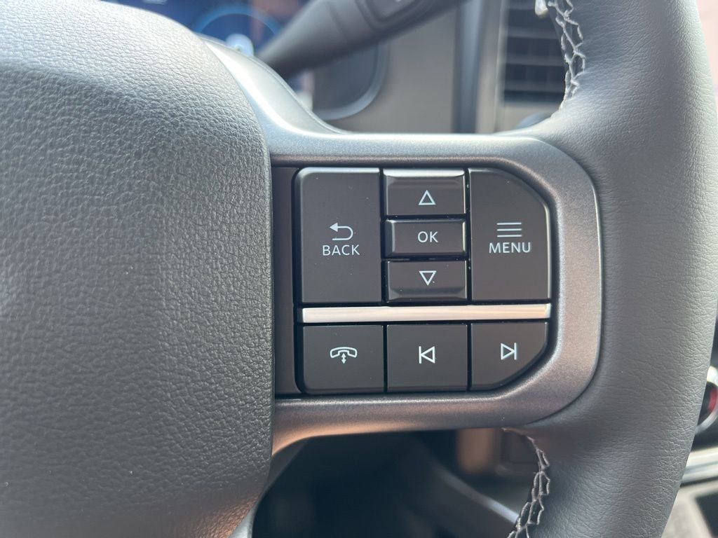 2026 Ford Super Duty F-350SD Lariat DRW