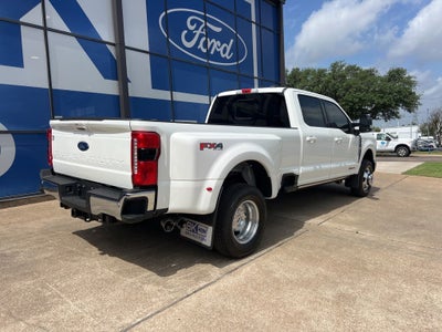 2026 Ford Super Duty F-350SD Lariat DRW