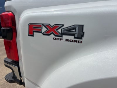 2026 Ford Super Duty F-350SD Lariat DRW